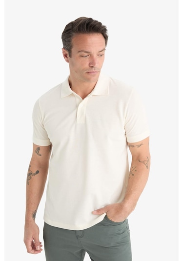 DeFacto Regular Fit Polo Yaka Kısa Kollu Basic Düz Pike Kumaş Tişört C1293AX24SPER98 DeFacto Regular Fit Polo Yaka Kısa Kollu Basic Düz Pike Kumaş Tişört C1293AX24SPER98