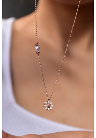 925 Ayar Gümüş Rose Kaplama Incili Dorika Toplu Mineli Papatya Kolye