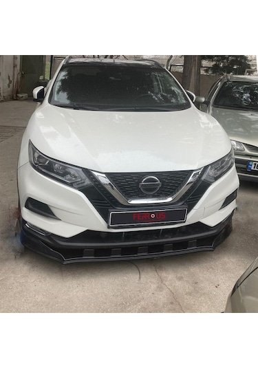 Nissan Qashqai Ferrous Ön Tampon Lip Eki 2017 2020