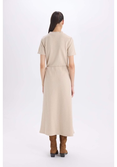 DeFacto A Kesim Esnek Belli Basic Düz Normal Bel Maxi Etek D5407AX24AUBG718 Bej