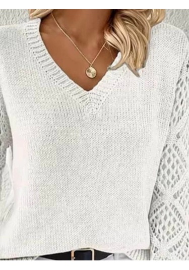Kadın Uzun Kollu V Yaka Kol Delikli Baklava Desen Detaylı Triko Kazak Beyaz