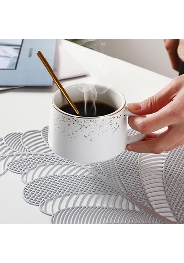 Gümüş Masa Servis Altlığı Yalıtımı Kaymaz Pvc Leke Tutmaz Masa Paspasları Gümüş