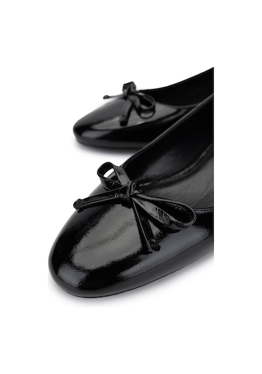 Tamer Tanca Kadın Hakiki Deri Siyah Rugan Topuklu Ayakkabı 942 1500 Bn Ayk Y25 Sıyah Rgn Siyah