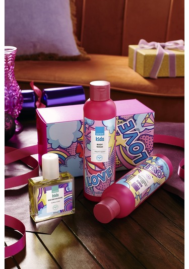 Avon Love Kids Kız Çocukları İçin Parfüm Seti