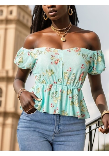 Munn Collection Kadın Kısa Kollu Madonna Yaka Çiçek Desenli Düğme Detay Gipeli Süprem Kumaş Bluz Yeşil