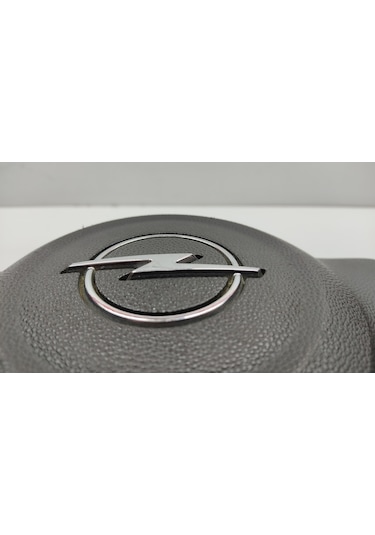 Opel Corsa D Airbag Amblemi 511694415
