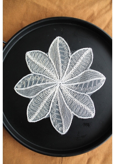 6 Adet Fransız Tarzı Modern Krem Simli Rüzgar Gülü Bardak Altlığı Beyaz