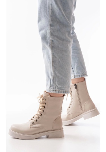 Bej Düz Topuklu Bağcıklı Fermuarlı Günlük Kadın Bot Bej