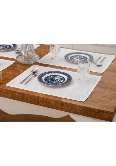 Finezza Lola Jakar Polyester Kumaş Krem Amerikan Servis 33,5x46 cm Krem 4Ad-1380 Krem