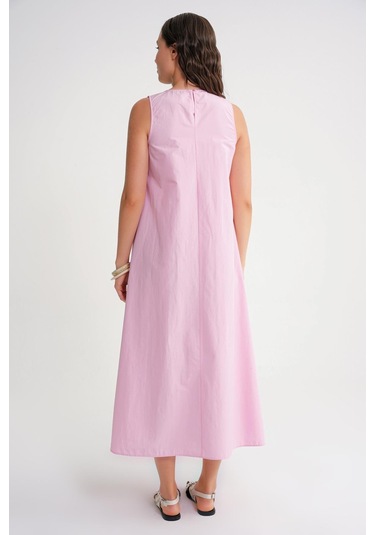 4690 Kadın Bisiklet Yaka Sıfır Kol Midi Paraşüt Elbise Pembe Pembe