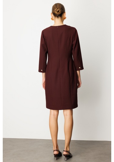 Ekol Kadın Beli Metal Aksesuarlı Midi Elbise 4033 Bordo Bordo