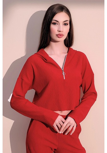 Kadın Kırmızı Uzun Kol Fermuarlı Kapüşonlu Kendinden Desenli Crop Sweatshirt Bluz Kırmızı
