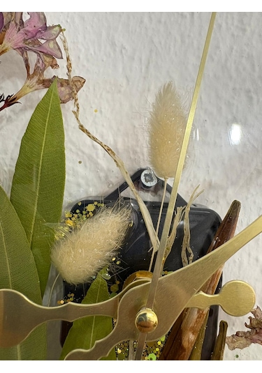 Pelince - Zakkum Çiçekli Ve Tavşan Kuyruğu Bitkisi - Epoksi Duvar Saati - Özel Tasarım - Tek Üretim - 30 Cm Şeffaf