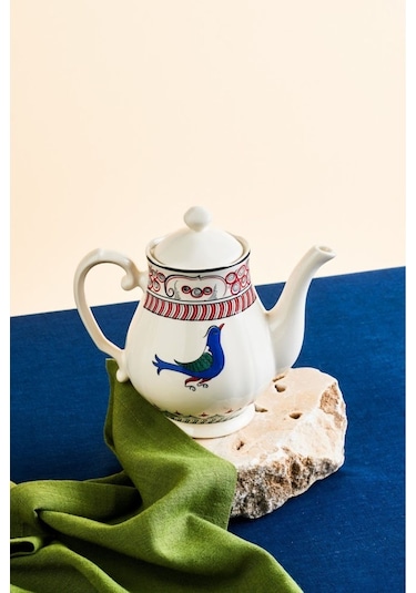 Karaca x Ömür Akkor İznik Kuş Demlik 965 ml