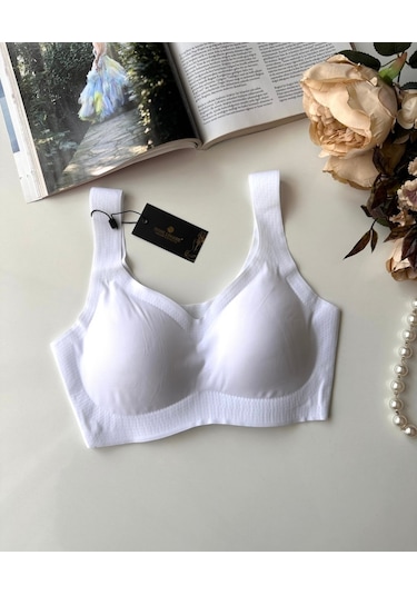 Carla Balensiz Dikişsiz Push-up Invisible Ice-silk Görünmez Süt Beyaz