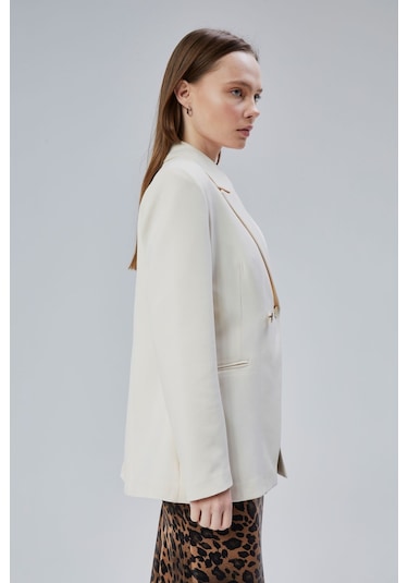 Ekru Regular Fit Yırtmaç Detaylı Blazer Ceket Ekru