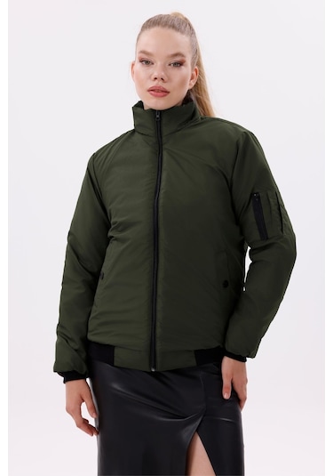 Kadın Astarlı Dik Yaka Mevsimlik Su Ve Rüzgar Geçirmez Mont Haki