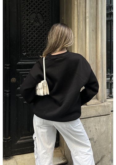 Şeker Pembe Basic Bisiklet Yaka Oversize Sweatshirt Siyah