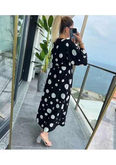 Kadın Puantiyeli Kruvaze Uzun Elbise Desenli