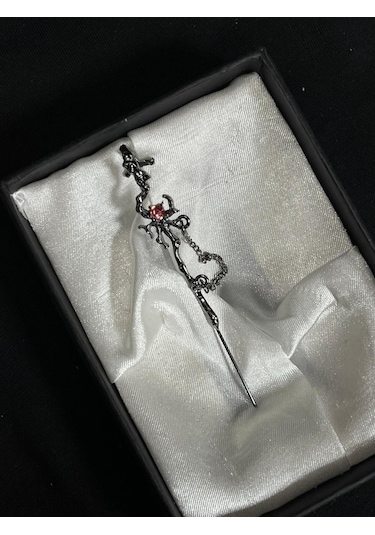 Dükkan Design Gotik Elf Küpe Antrasit