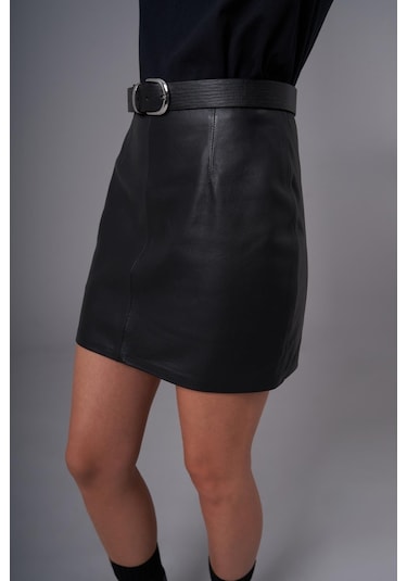 Noemi Siyah Deri Etek 222512 001