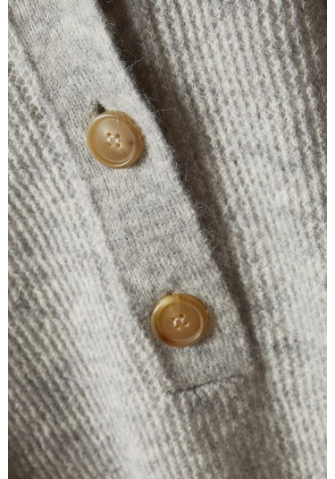 Haikure Vicky Buttoned Sweater, Açık Lüks Kadın Triko, Şık Tasarım Gri