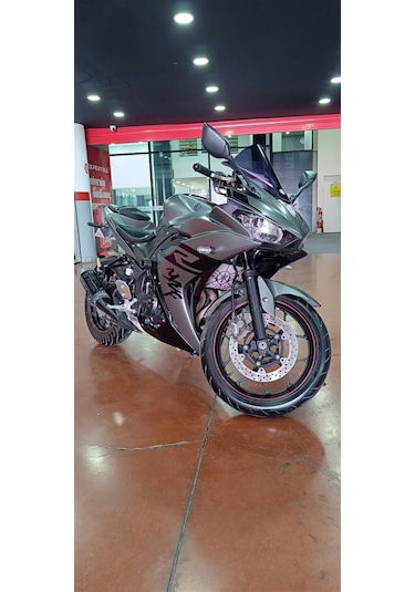 Yamaha Yzf R25 Yazılı Yan Ön Grenaj Sticker Etiket Model