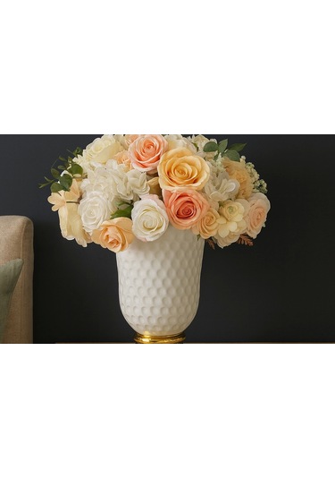 Altın Kaideli Beyaz Dokulu Vazo Şeftali/krem Gül & Ortanca Yapay Aranjman
