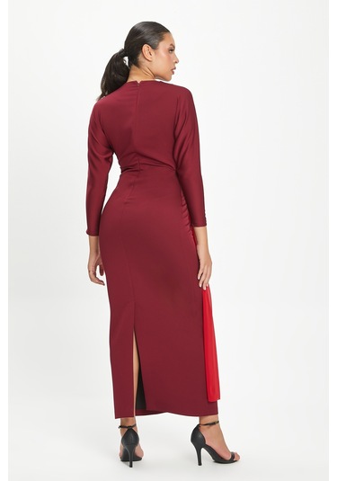 Taş İşlemeli Drapeli Uzun Elbise - Özel Günlerin Göz Alıcı Şıklığıtaş İşlemeli Drapeli Uzun Elbise - Özel Günlerin Göz Alıcı Şıklığı Bordo Taş İşlemeli Drapeli Uzun Elbise - Özel Günlerin Göz Alıcı Şıklığıtaş İşlemeli Drapeli Uzun Elbise - Özel Günlerin Göz Alıcı Şıklığı Bordo