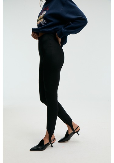 Grımelange Rysanne Kadın Esnek Kumaşlı Slim Fit Paçası Lastik Detaylı Siyah Pantolon Siyah
