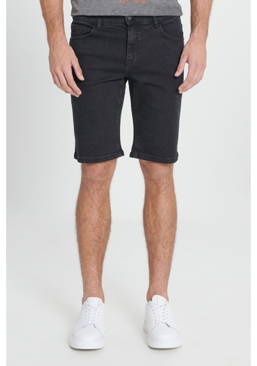 Ac&Co / Altınyıldız Classics Erkek Sıyah Slim Fit Dar Kesim Pamuklu Esnek Denim Şort Ac&Co / Altınyıldız Classics Erkek Sıyah Slim Fit Dar Kesim Pamuklu Esnek Denim Şort