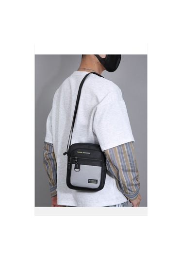 Uıowoo Erkek Omuz Çantası Harfli Ve Metal Halkalı Spor Ve Bisiklet Tek Askılı Sırt Çantası Gri