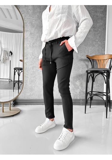 Modefendi Örgü Desenli İp Detaylı Jogger Pantolon Siyah