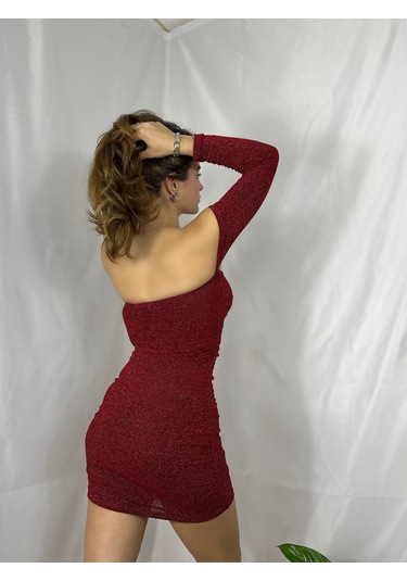 Simli Kumaştan Önden Fiyonklu Straplez Elbise Kırmızı