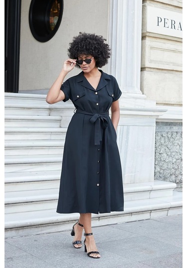 Kadın İpeksi Modal Kumaş Yakalı Düşük Omuzlu Apoletli Yan Cepli Kemerli Diz Altı Boy Uzun Elbise-siyah Siyah