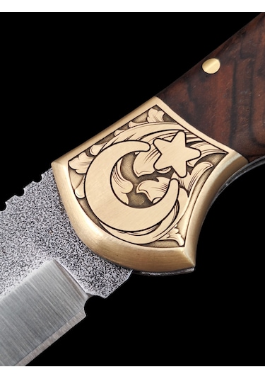 El Yapımı N690 Böhler Çelik Gravürlü Balçıklı Kilitli Yaylı Çakı Açık Kahverengi