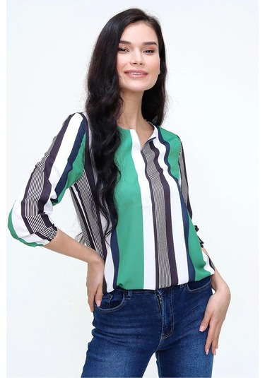 Kadın Yeşil & Lacivert Yakası Yırtmaçlı Krep Bluz Truvakar Kol Çizgili Ve Giy Çık - Tesettüre Uygun Siyah - Yeşil