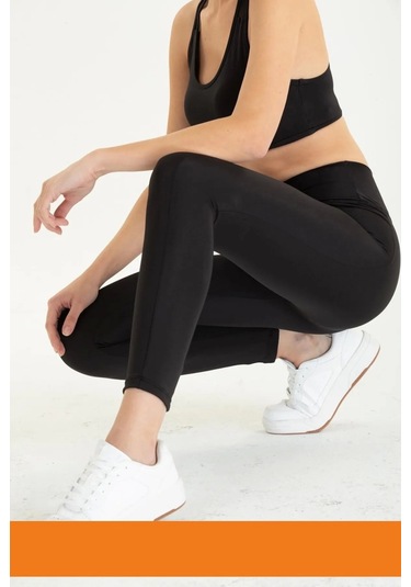 Enenstyle Fashıon Boutıque Yeni Sezon İç Göstermez Cepli Yoga Taytı Sıkı Dokuma Teknolojisi Siyah Seamless Kadın Tayt SiYAH