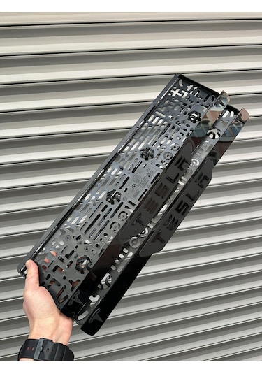 Vipplaka Tesla Uyumlu Ortası Mat Plakalık