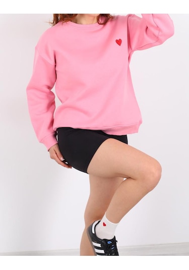 İs Berceste Kadın Bisiklet Yaka Kalp Nakışlı 3 İplik Şardonlu Sweatshirt Pembe