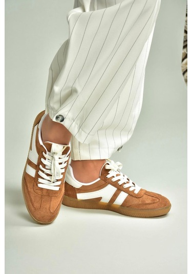 Fox Shoes U652861402 Taba Süet Kadın Spor Ayakkabı Sneakers Taba-süet