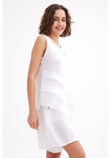 Pamuk Müslin Üçgen Bluz - Şık Ve Rahat Yaz Tasarımı Beyaz