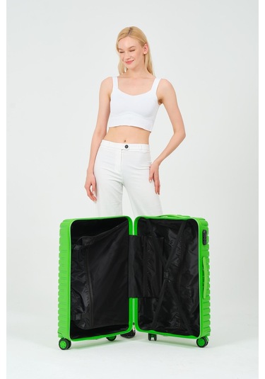 Keo-plus Yeşil Orta Boy Silikon Kırılmaz Pp Valiz Siyah