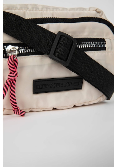 Defacto Kız Çocuk Twill Çapraz Çanta C2676A8NSBG26 Bej