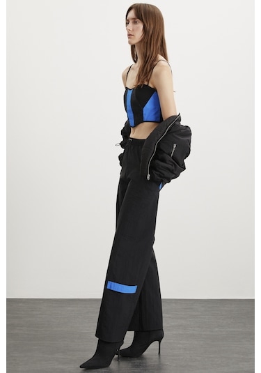 Grımelange Jeanette Kadın Beli Lastikli Stoper Detaylı Su Geçirmez Paraşüt Kumaş Siyah Pantolon Siyah