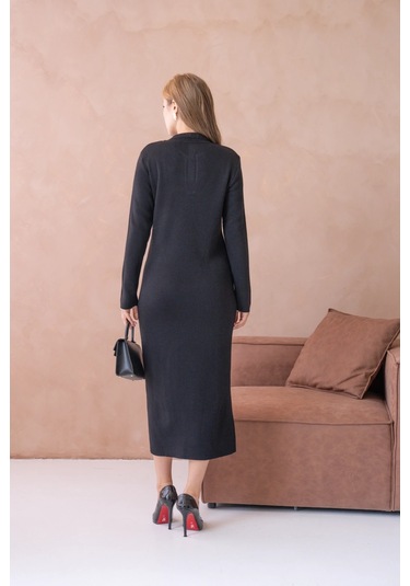 Kadın Polo Yaka Yamuşak Dokulu Maksi Boy Triko Elbise Siyah