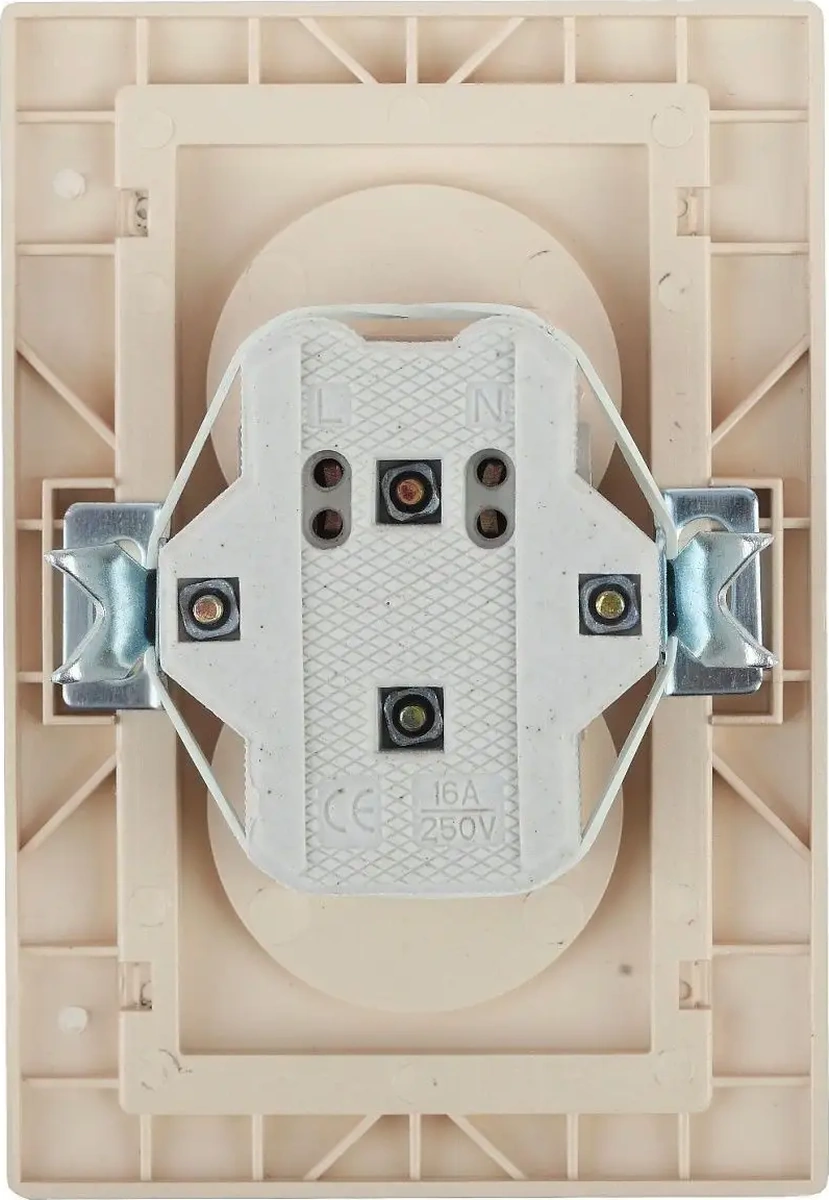 Intro Plano Çiftli Gömme Priz Topraklamasız 16a-250v 131077565 1-204-03