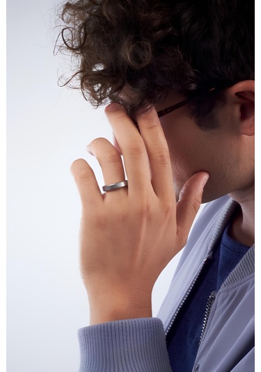 Takı Dükkanı Kişiye Özel İsim Yazılı Köşeli 6mm Mat Fırçalanmış Düz Unisex Çelik Yüzük Alyans Cl47y Beyaz