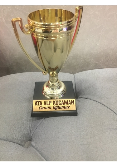 Kişiye Özel Büyük Boy Ödül Kupası Altın