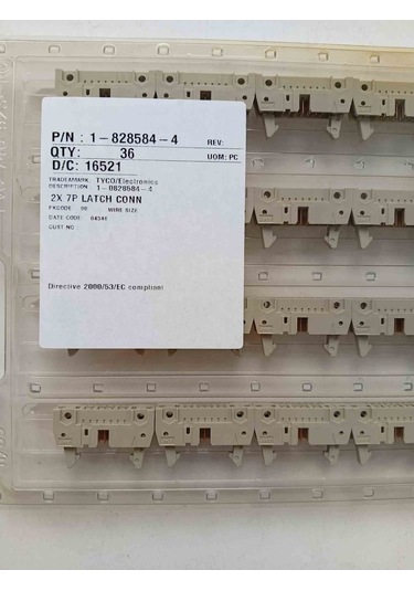 1-828584-4 14pos Tyco Soket